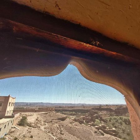 Maison D'Hotes Izza Kelaat-M'Gouna ภายนอก รูปภาพ