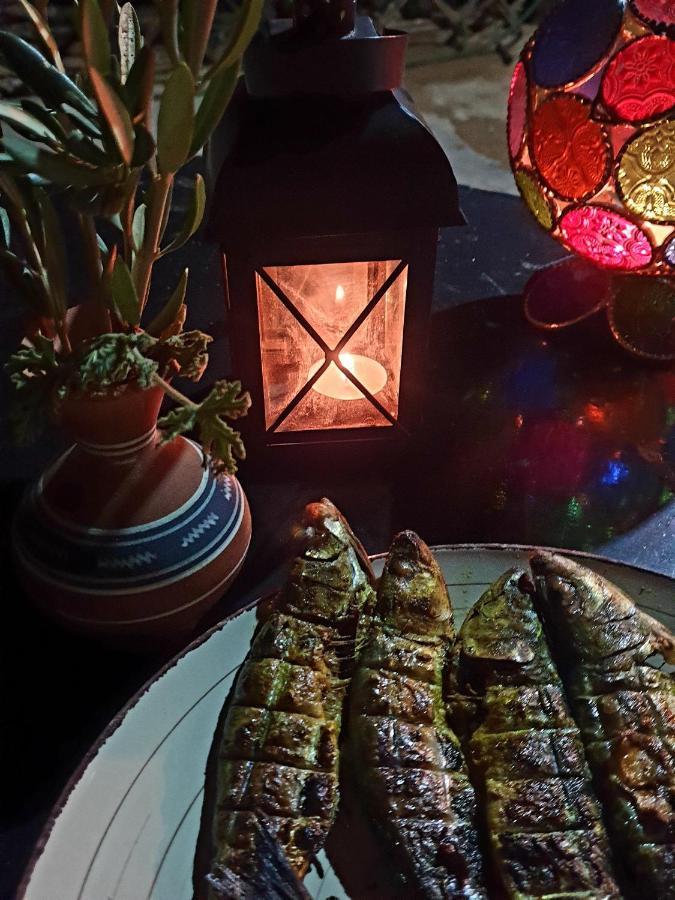 Maison D'Hotes Izza Kelaat-M'Gouna ภายนอก รูปภาพ