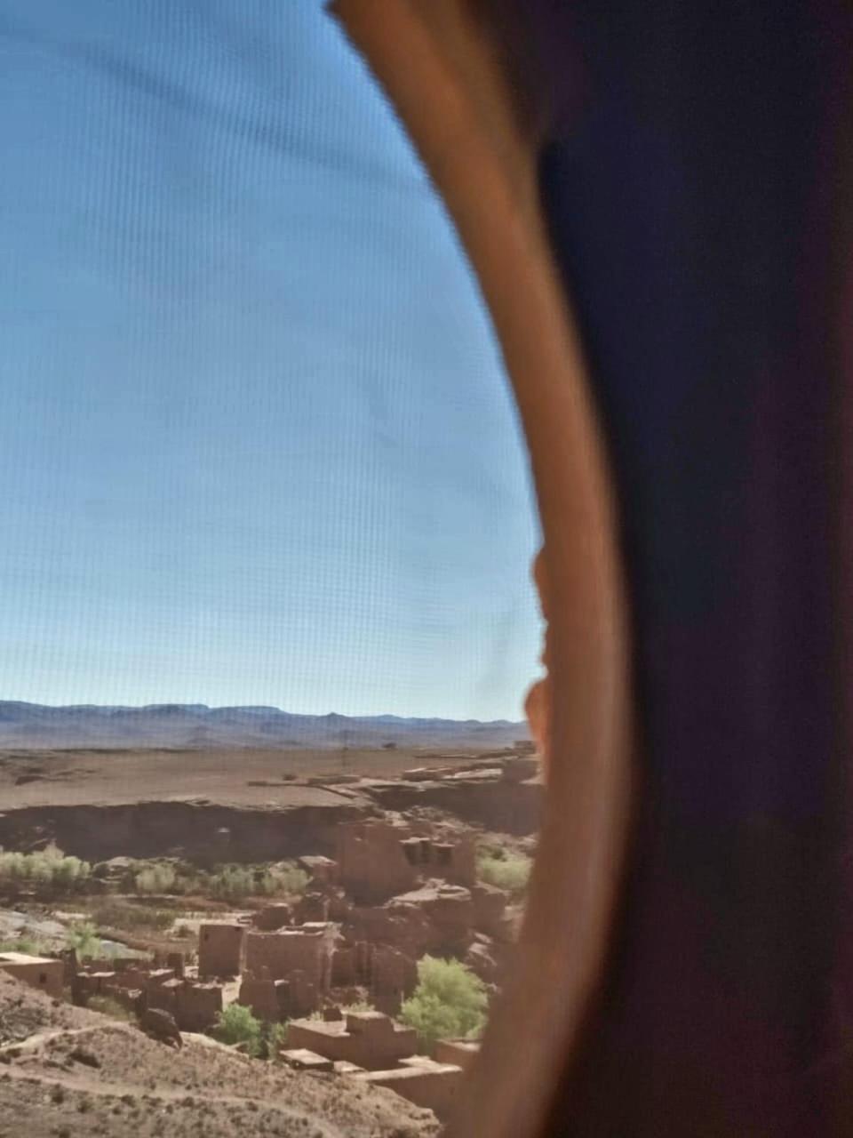 Maison D'Hotes Izza Kelaat-M'Gouna ภายนอก รูปภาพ